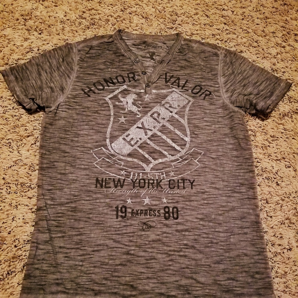 Men's Small Express Graphic Tee